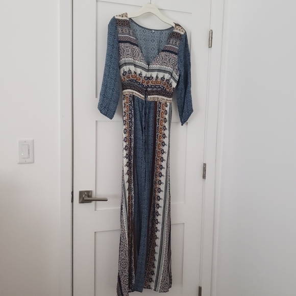 Spring dress - Picture 1 of 5